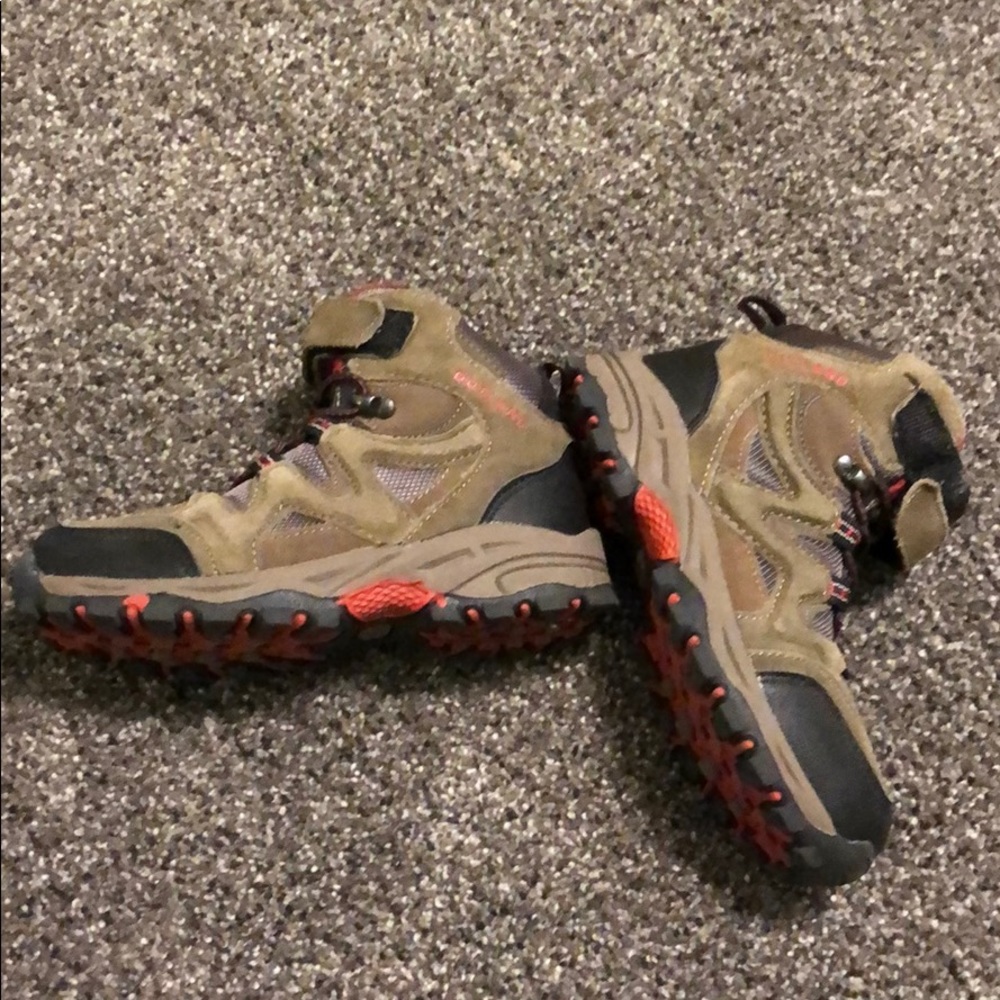 EUC Boys Outland climber hiking boots